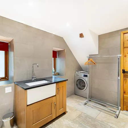 4 Bed In Oc-lr116 *